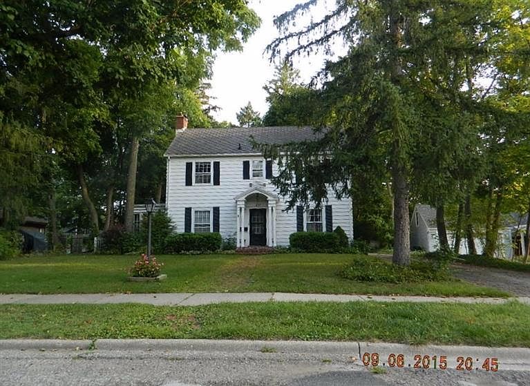 1st image of 2105 Copley Ave