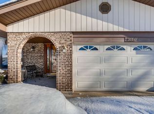 3110 Grandview Pl, Darien, IL
