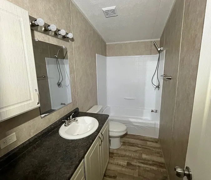 291 Private Road 6420 — Photo 4