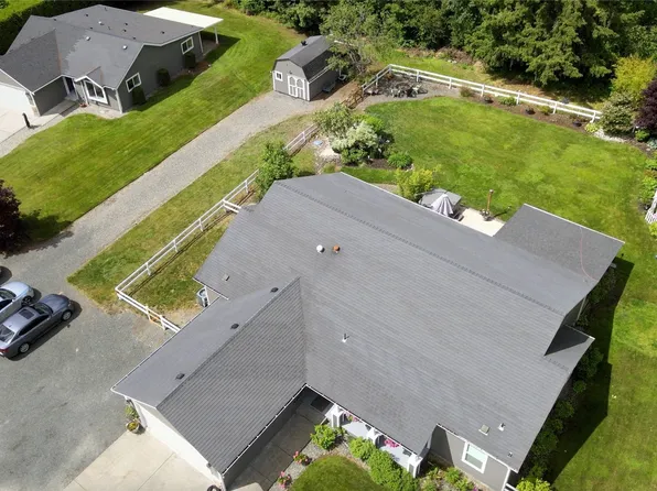 7402 40TH Avenue Ct E, Tacoma, WA 98443
