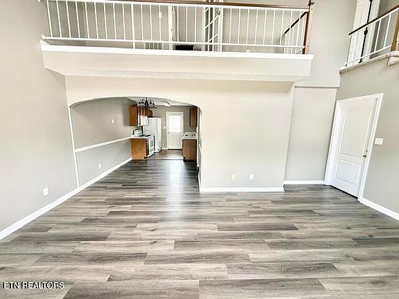 4th image of 2026 Cochran Pl