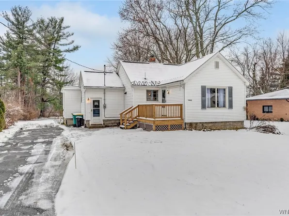 5068 Parker Rd, Hamburg, NY 14075