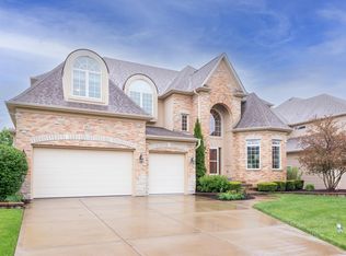 2927 Willow Ridge Dr, Naperville, IL 60564