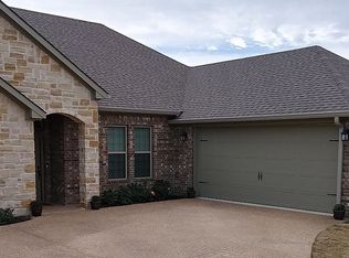 616 Perry Ln, Robinson, TX 76706