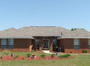 5892 Admirals Rd, Milton, FL 32583