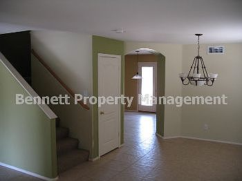 2nd image of 784 E Lovegrass Dr