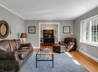 959 Ardsley Ln, Bridgewater, NJ 08807