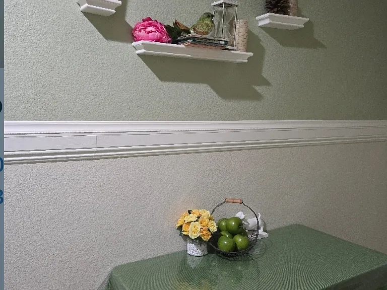 1048 S Carriage Ave — Photo 5