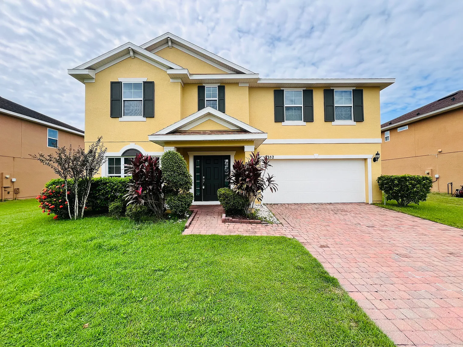 2352 Levante Ct — Photo 1