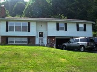 353 Wyoming St, Warsaw, NY 14569