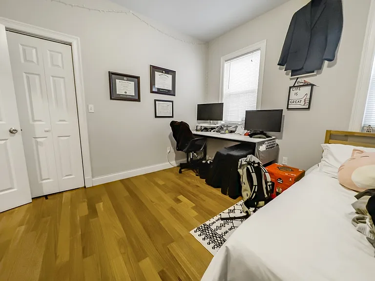 123 Webster Ave #1 — Photo 14