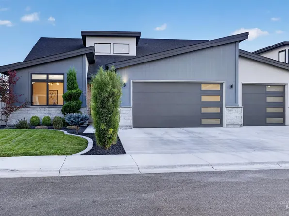 4083 E Awbrey St, Meridian, ID 83642