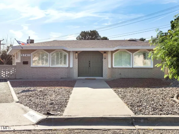 5741 Oak Cliff Dr, El Paso, TX 79912