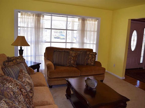 5th image of 47601 Province Ct