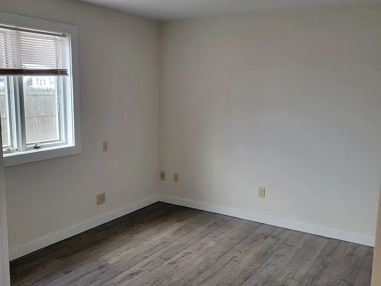 85 Bay St #87 — Photo 3