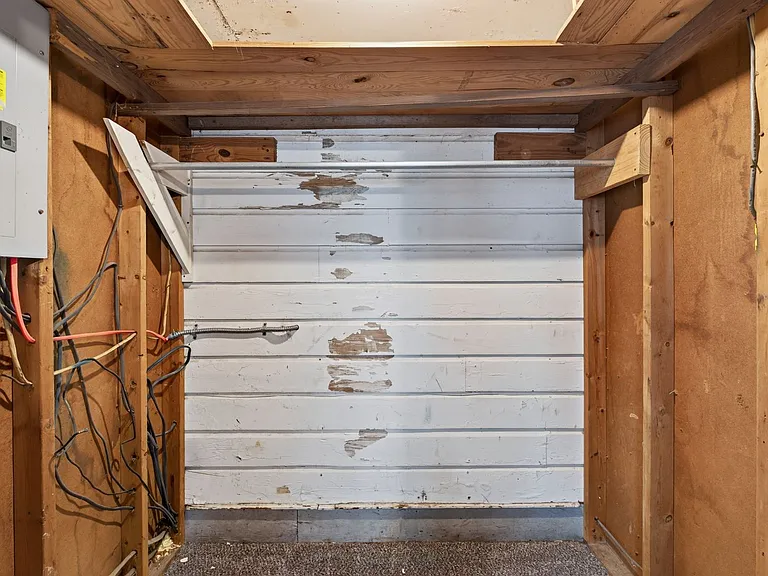 141 W Rossview Rd — Photo 21