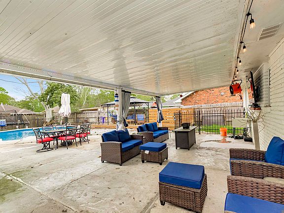 4th image of 5232 Antioch Blvd