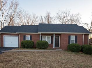 412 Carter Rd, Clarksville, TN 37042