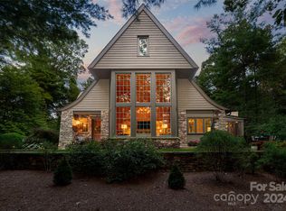 85 Chauncey Cir, Asheville, NC 28803