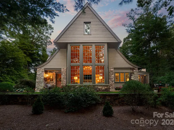 85 Chauncey Cir, Asheville, NC 28803