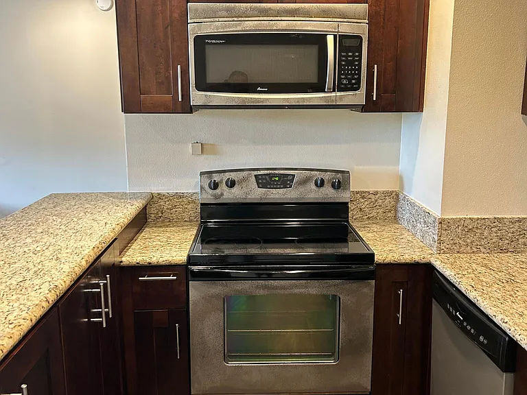 5585 E Pacific Coast Hwy #220 — Photo 6
