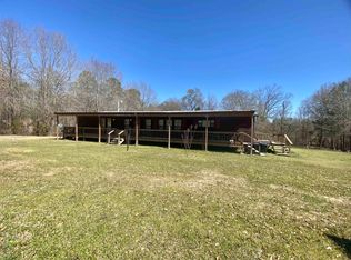 90 McKeehan Ln, Texarkana, AR 71854