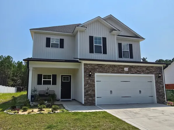 1056 Alex Baker Rd, Raeford, NC 28376
