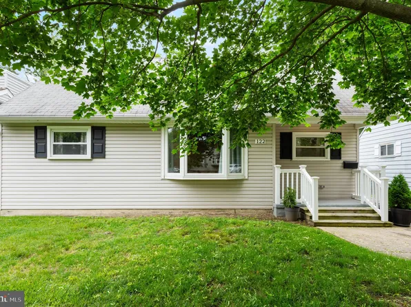 122 Glenwood Ave, Merchantville, NJ 08109