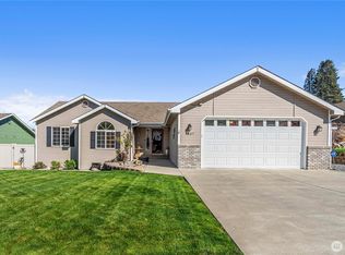 1807 Dorner Pl, Wenatchee, WA 98801