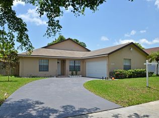 15521 SW 113th Ave, Miami, FL 33157