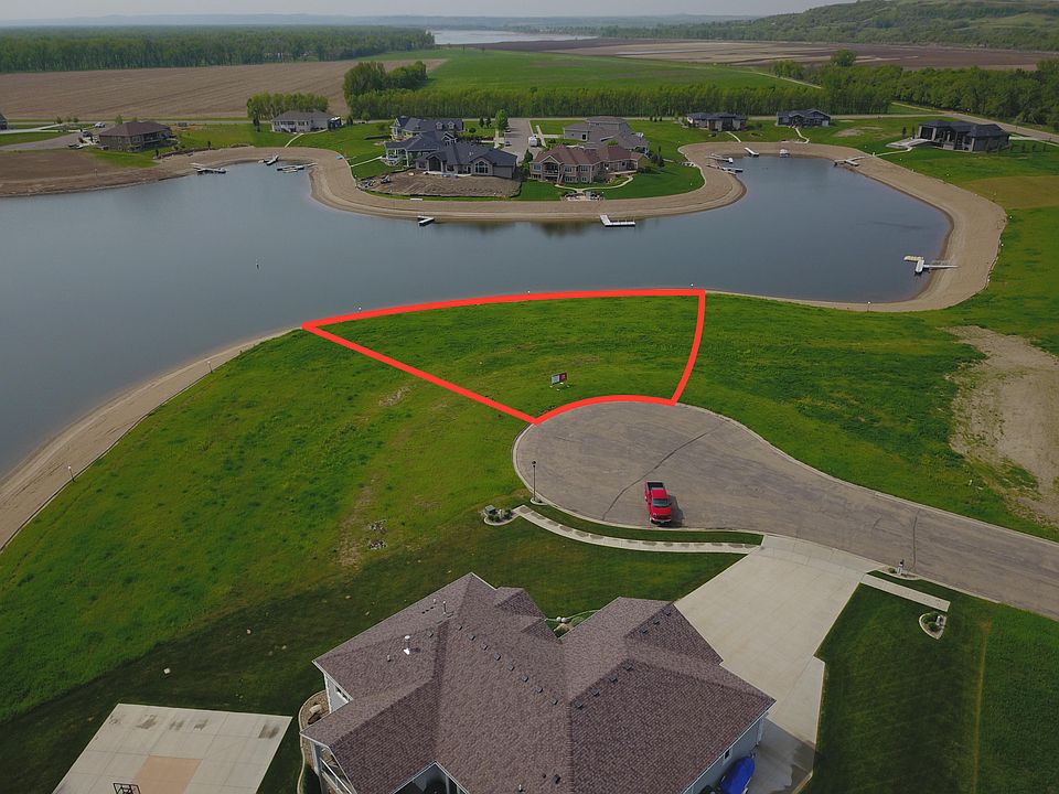 2nd image of 4017 Beachfront Pl SE
