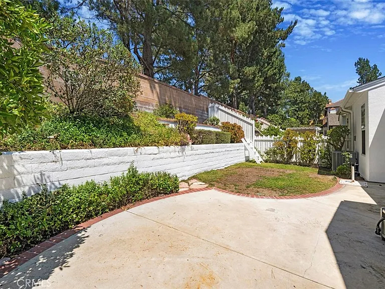 80 Winslow Ln — Photo 28