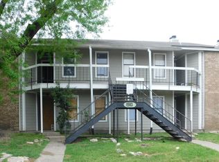1910 W Loop APT D, Austin, TX 78758