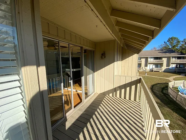 2055 Seacliff Dr N #2055 — Photo 15
