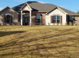 33 Redbridge Rd, Texarkana, TX 75501
