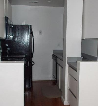 4th image of 2639 Boston St Unit 305
