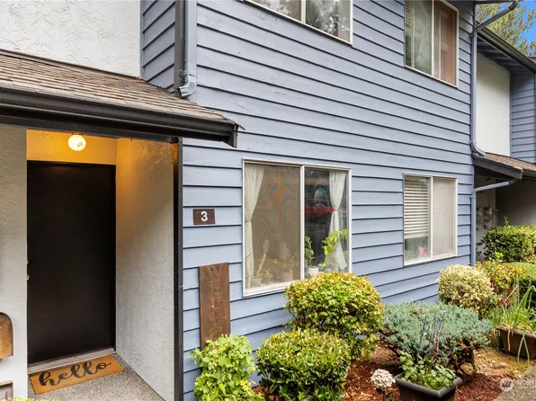 290 NW Newport Way #A-3, Issaquah, WA 98027