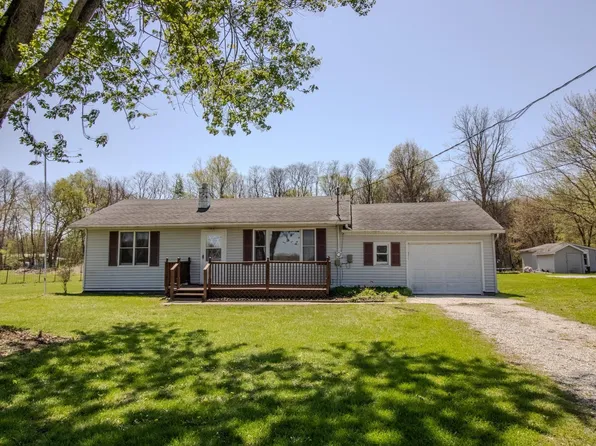 4395 E 200 S, Knox, IN 46534