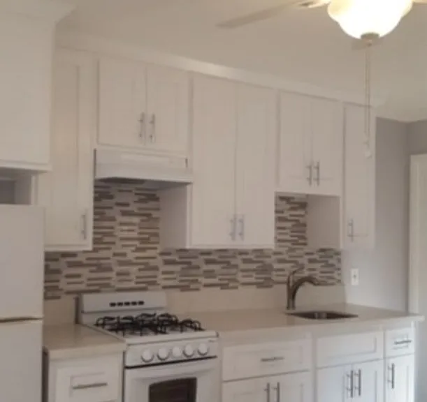 4322SE — Photo 2