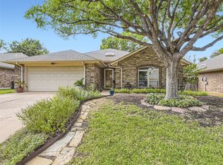 7620 Mahonia Dr, Fort Worth, TX 76133