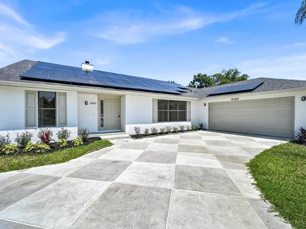 2582 SW Mcdonald Street, Port St Lucie, FL 34953