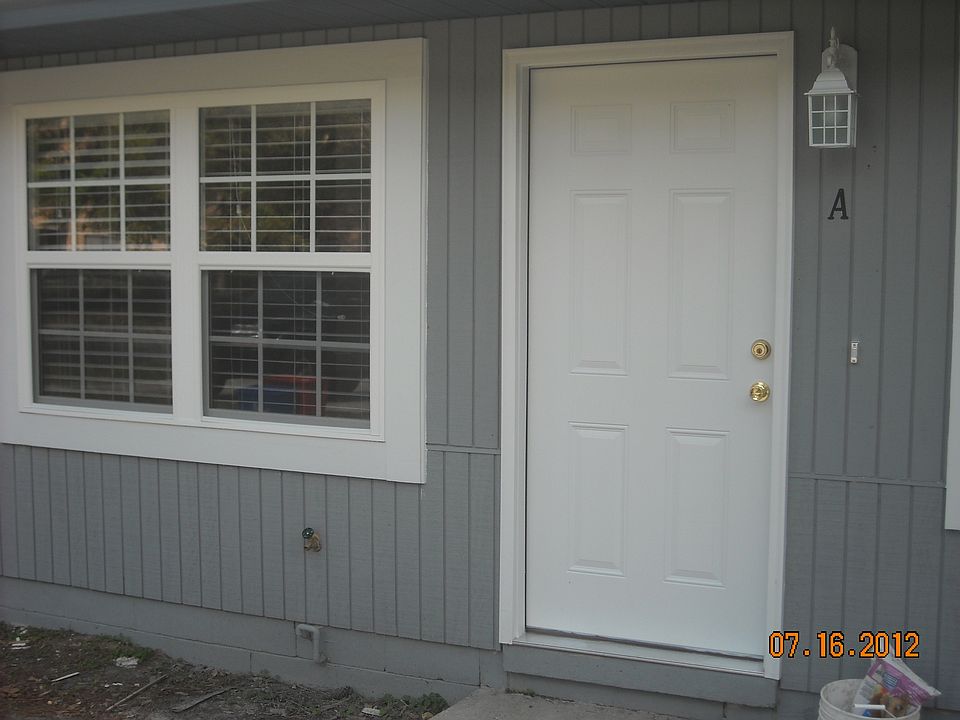 1st image of 201 NE 41st Pl