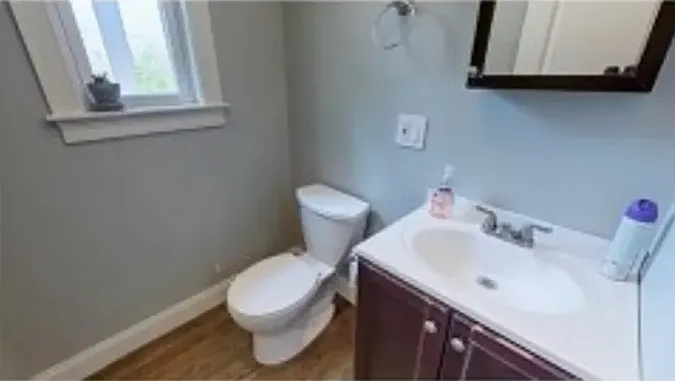 3 bed, 1.5 bath, 9999 sqft, $3,600 — Photo 4