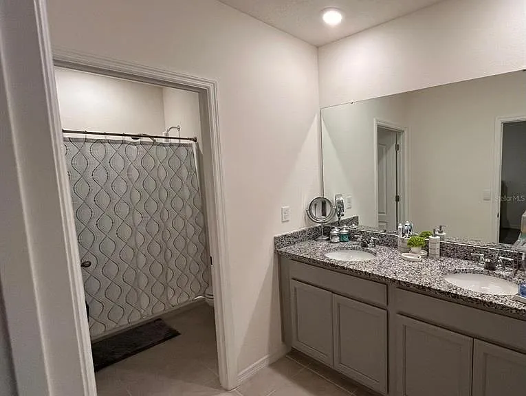 1256 Draintree St — Photo 28