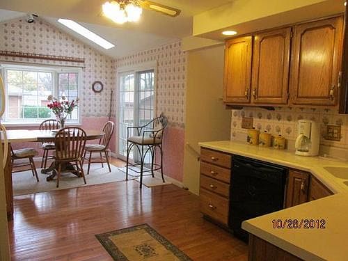 5th image of 1504 W Tomar Ct