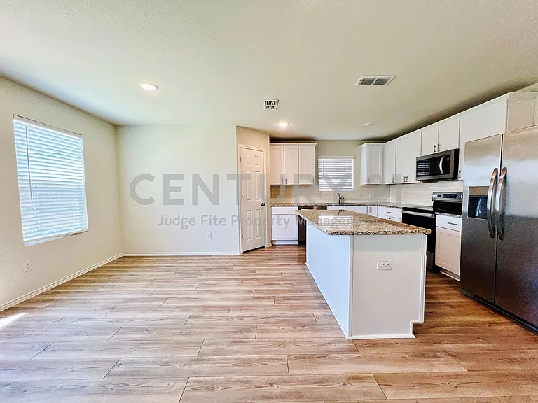 4649 Greyberry Dr — Photo 9