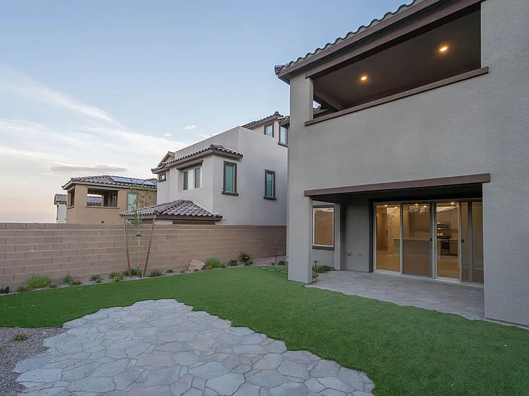 11620 Desert Hollow Ave — Photo 48