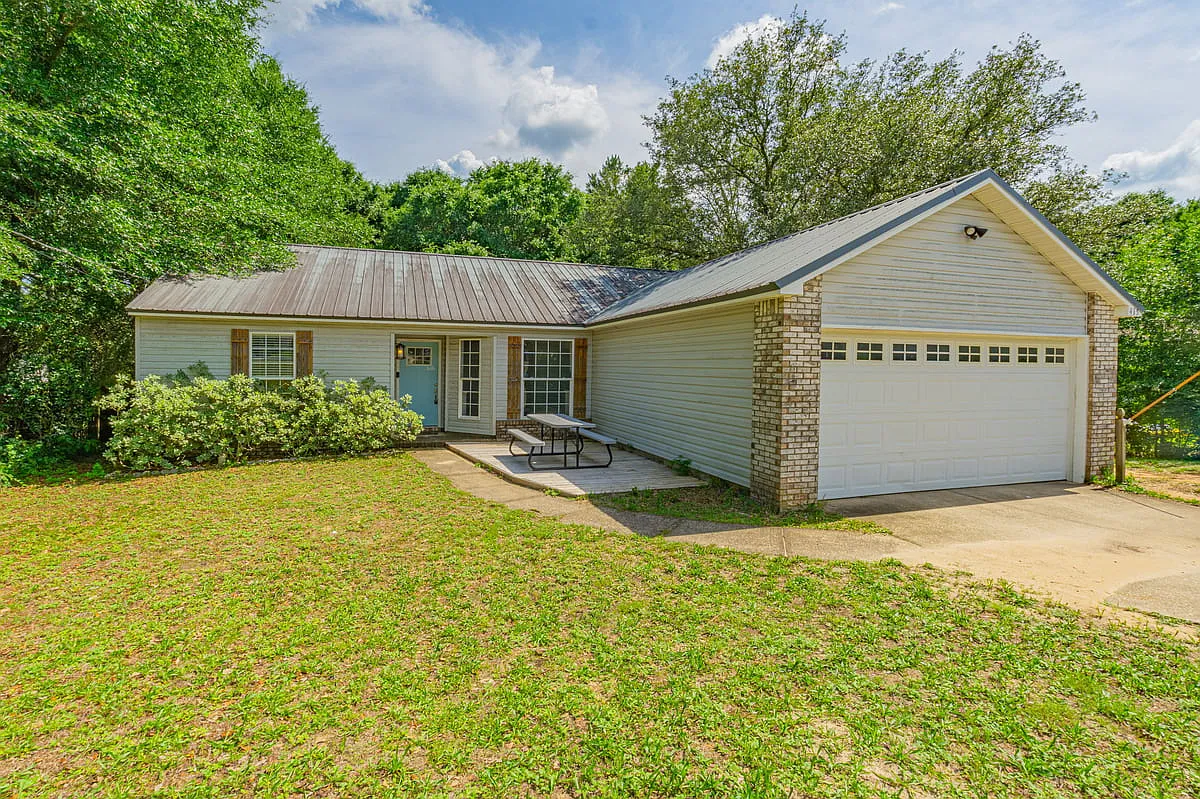 415 Juniper Drive — Photo 1