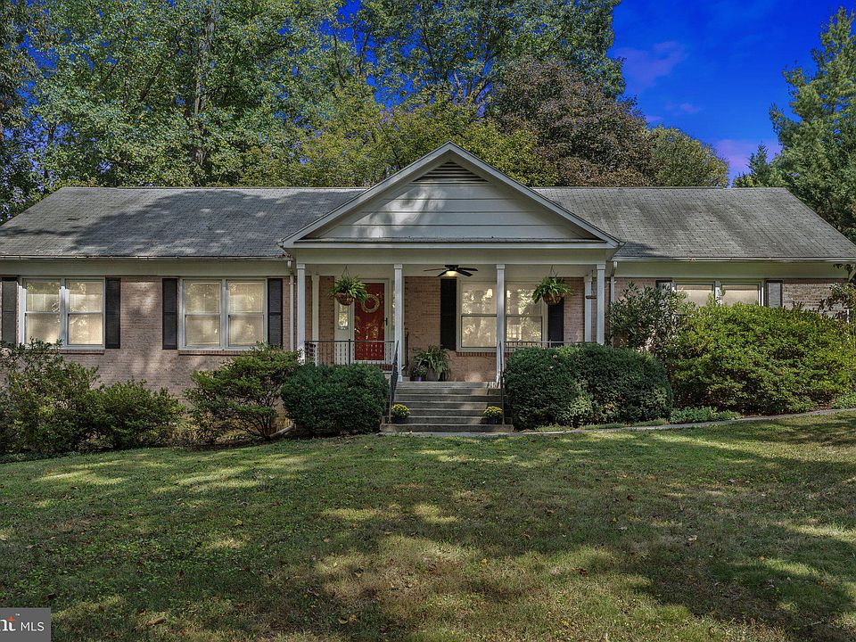 910 Tuscawilla Dr, Charles Town, WV 25414 Zillow