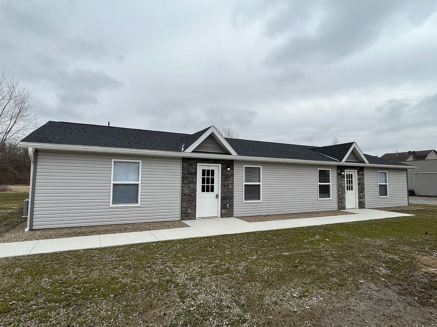 103107 E Pearl St, Willard, OH 44890 Zillow